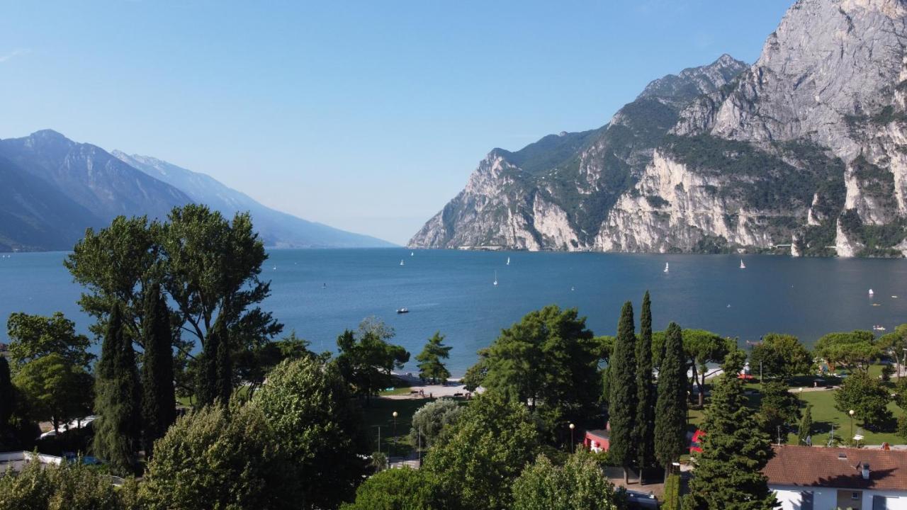 Spiaggia Residence Riva del Garda Exterior foto