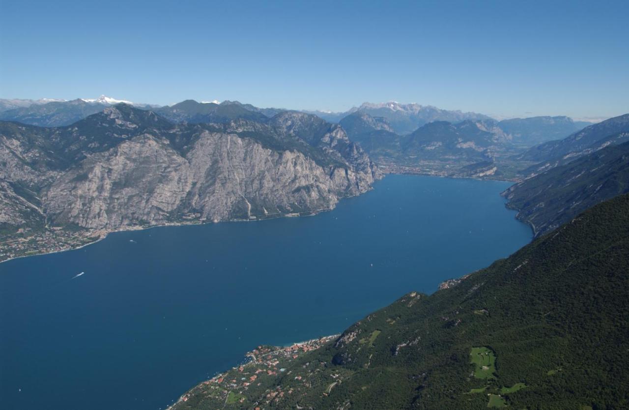 Spiaggia Residence Riva del Garda Exterior foto